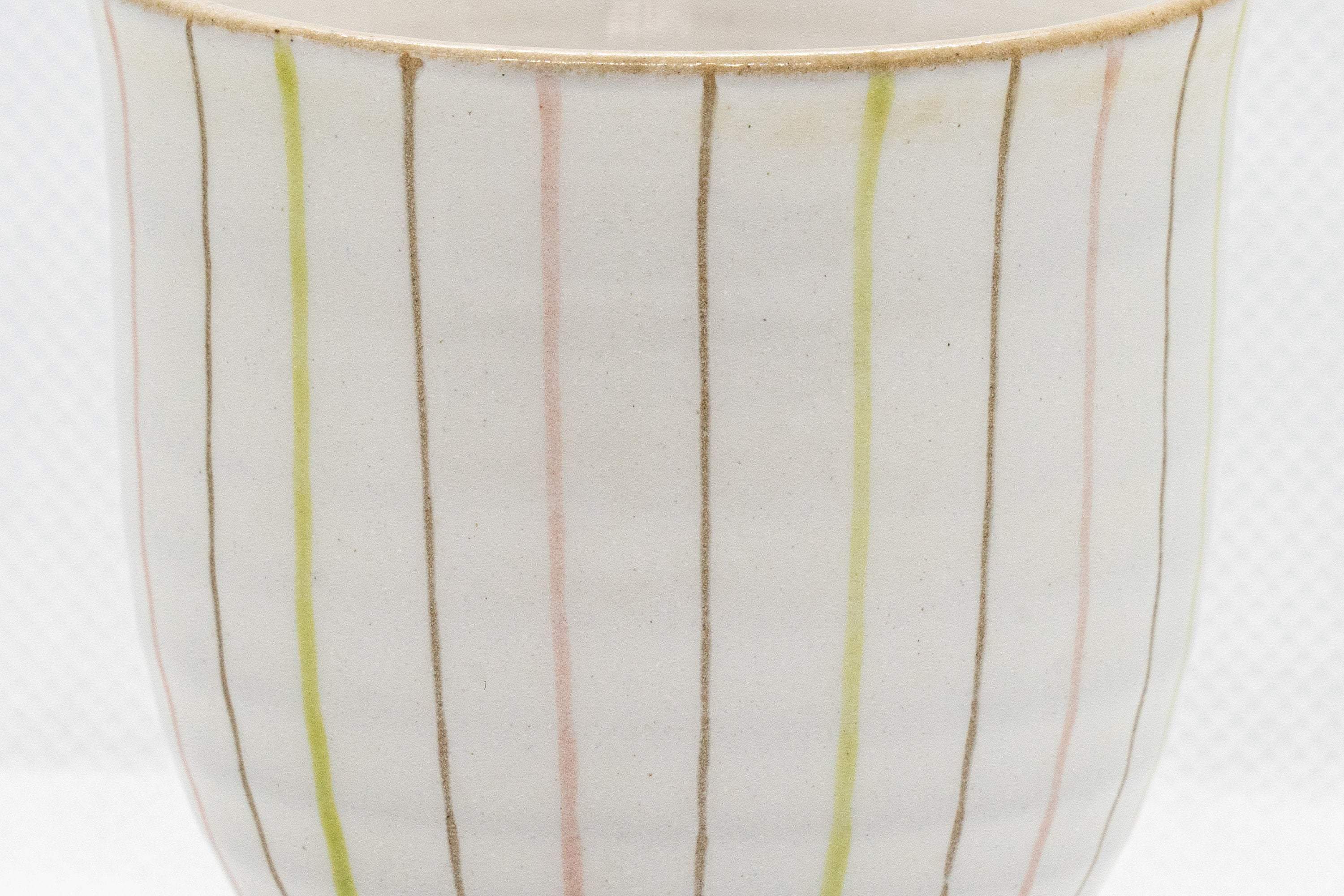 Japanese Teacup - 夭窯 Striped White Yunomi - 150ml