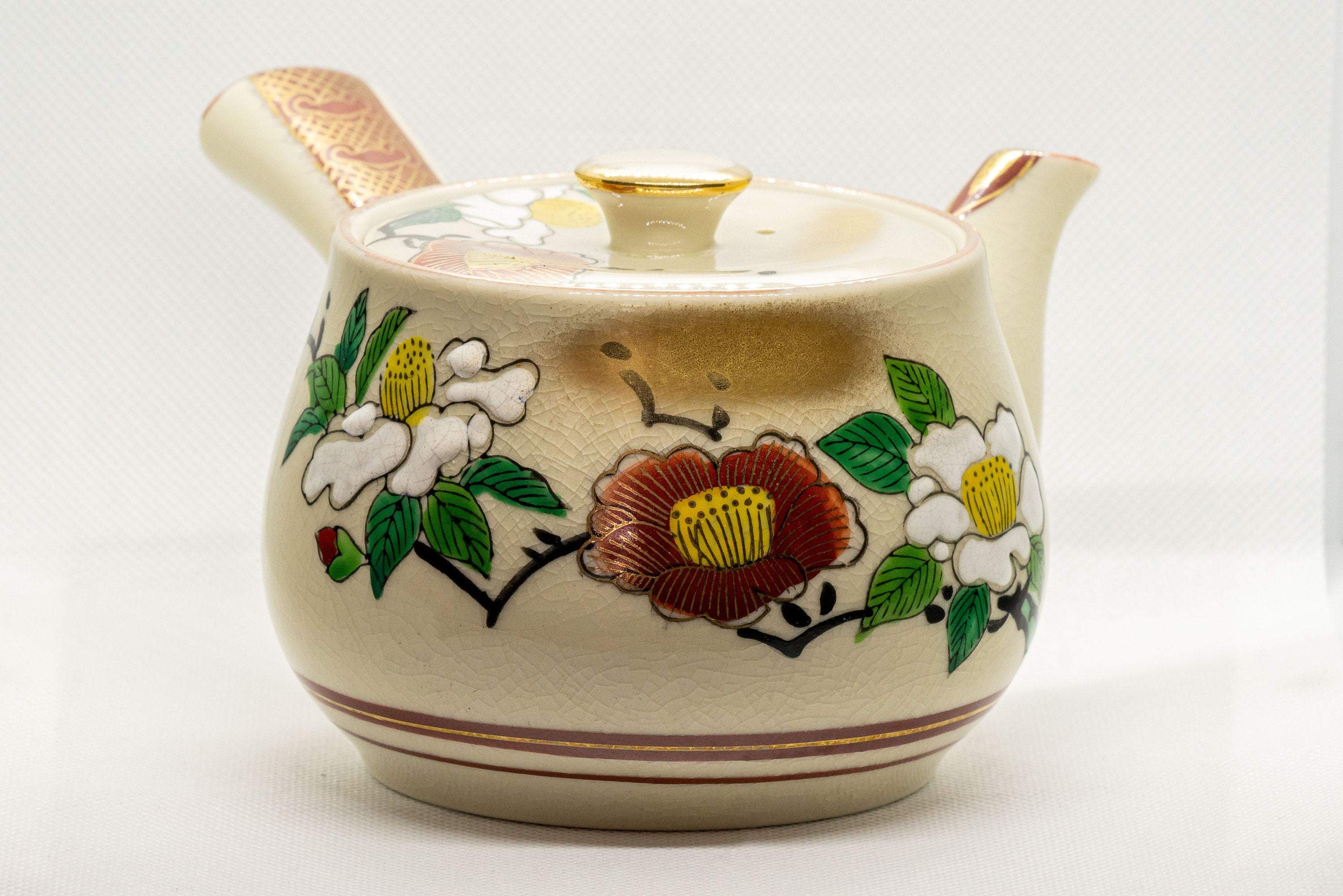 Japanese Kyusu - Camellias Kutani-yaki Debeso Teapot - 550ml