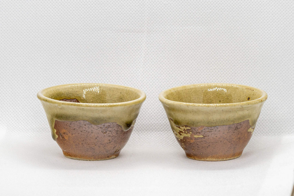 Japanese Teacups - Pair of 香山 Ash Green Glazed Shigaraki-yaki Senchawan - 55ml