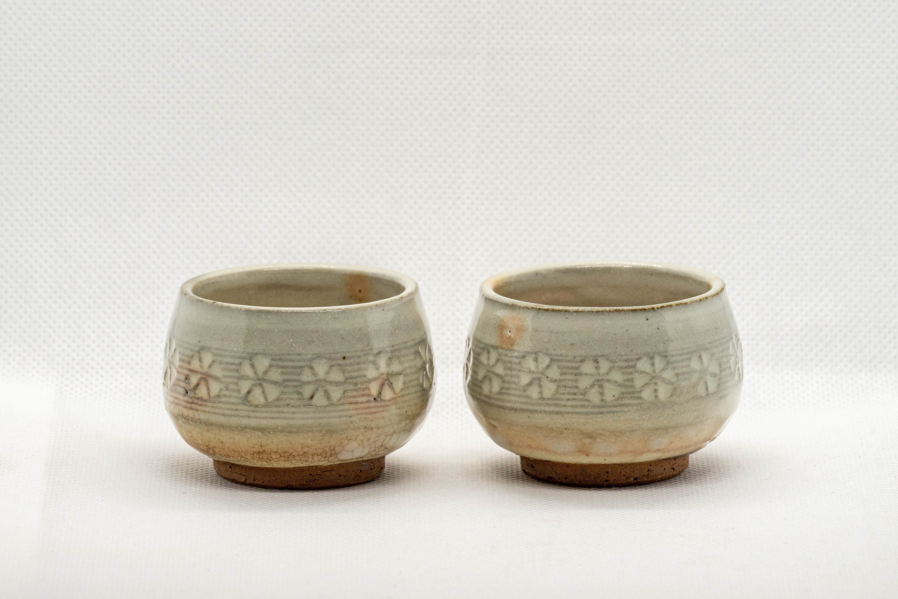 Japanese Teacups - Pair of Floral Wa-nari Hagi-yaki Guinomi - 35ml