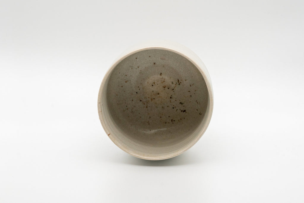 Japanese Matcha Bowl -  White Glazed Tsutsu-gata Hagi-yaki Winter Chawan - 400ml