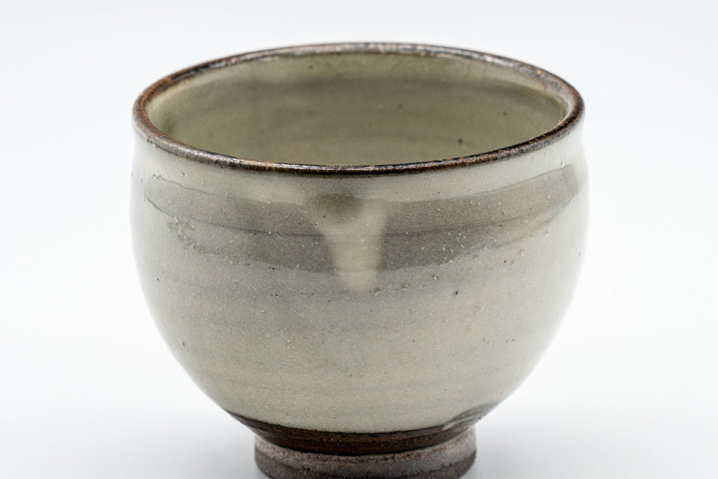 Japanese Teacups - Pair of Cream Glazed Tenmoku-gata Yunomi - 125ml