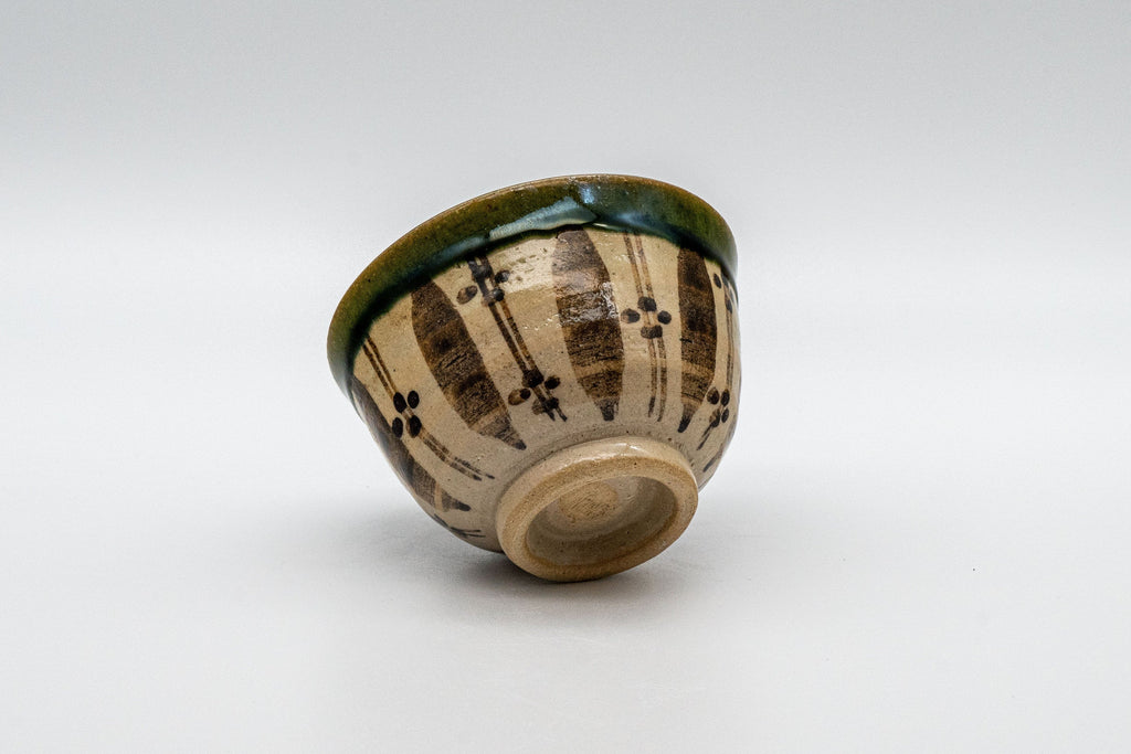 Japanese Teacup - 秀泉陶苑 Floral Wan-nari Mino-yaki Yunomi - 100ml
