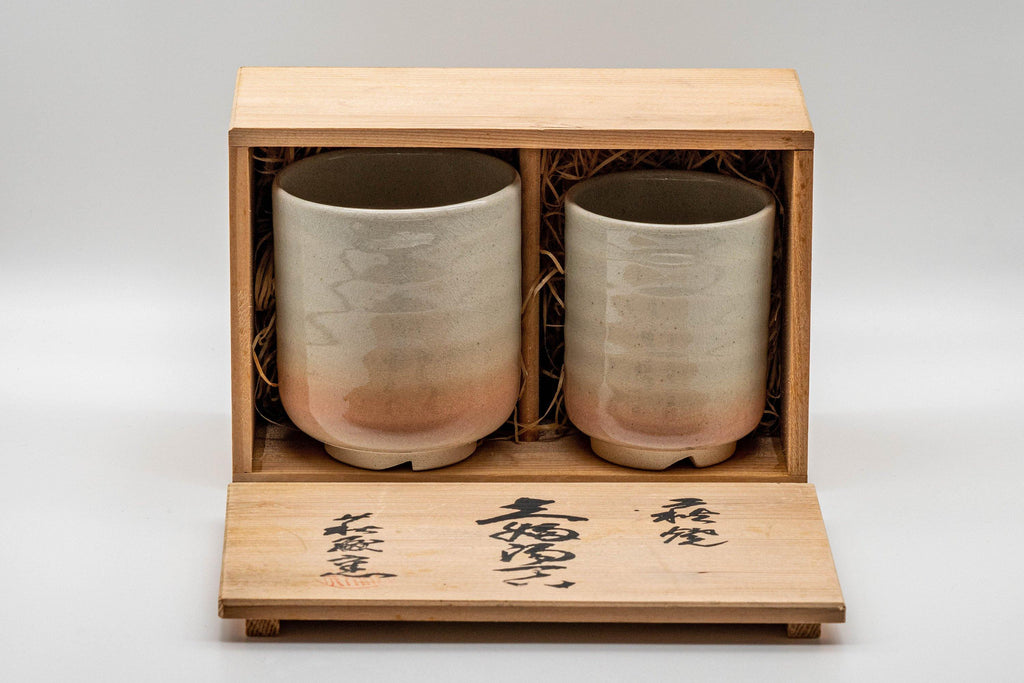 Japanese Teacups - Couple's Pair of Tsutsu-gata Hagi-yaki Meoto Yunomi