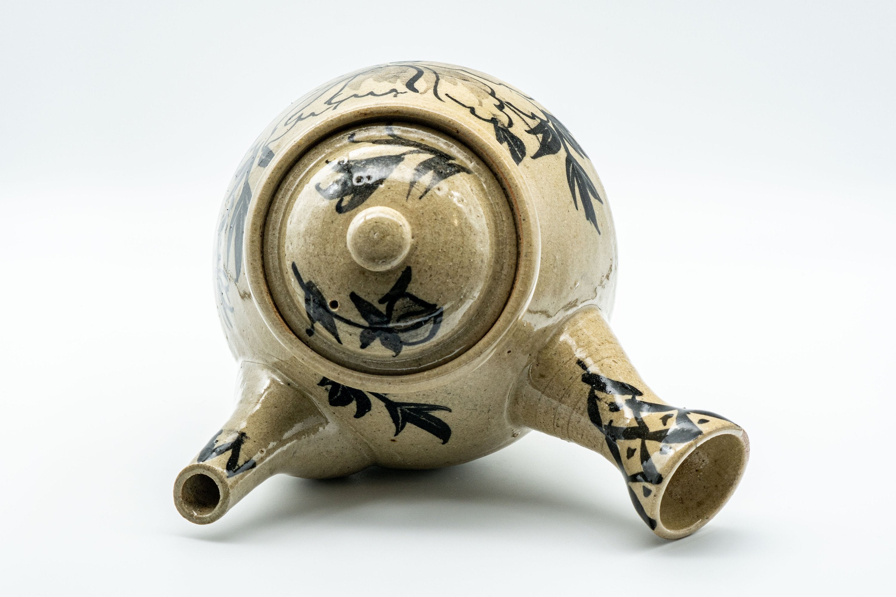 Japanese Kyusu - Large Floral Nasu-gata Do-ake Teapot - 900ml