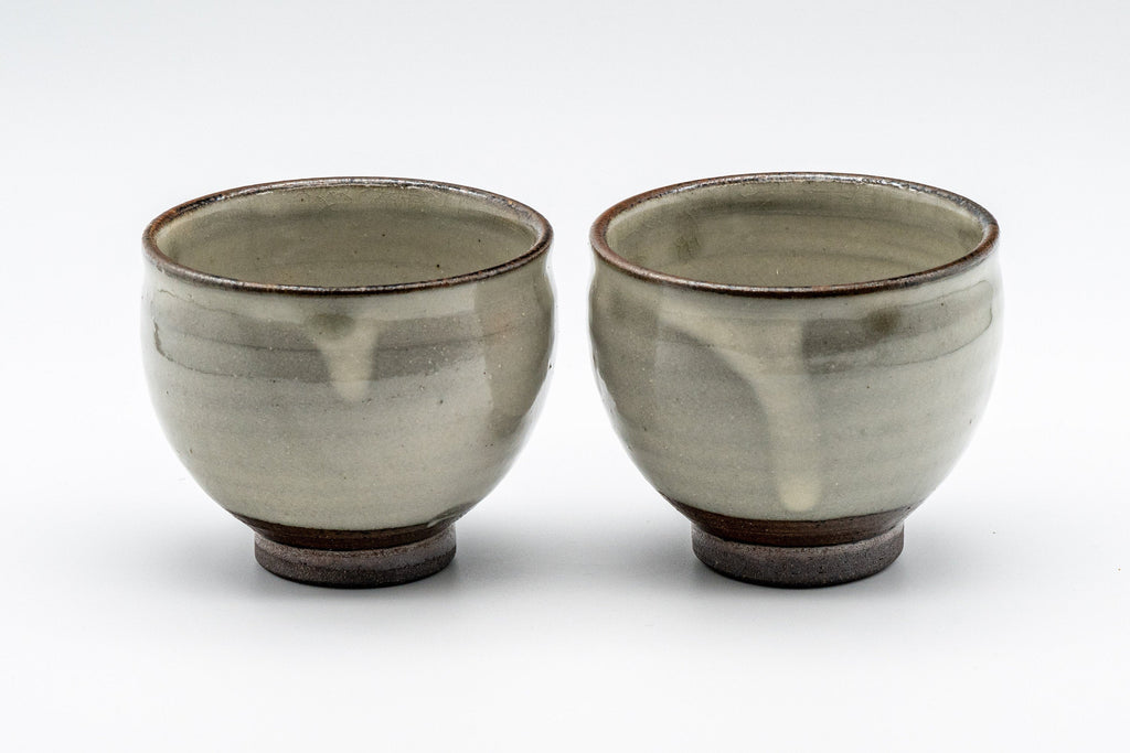 Japanese Teacups - Pair of Cream Glazed Tenmoku-gata Yunomi - 125ml