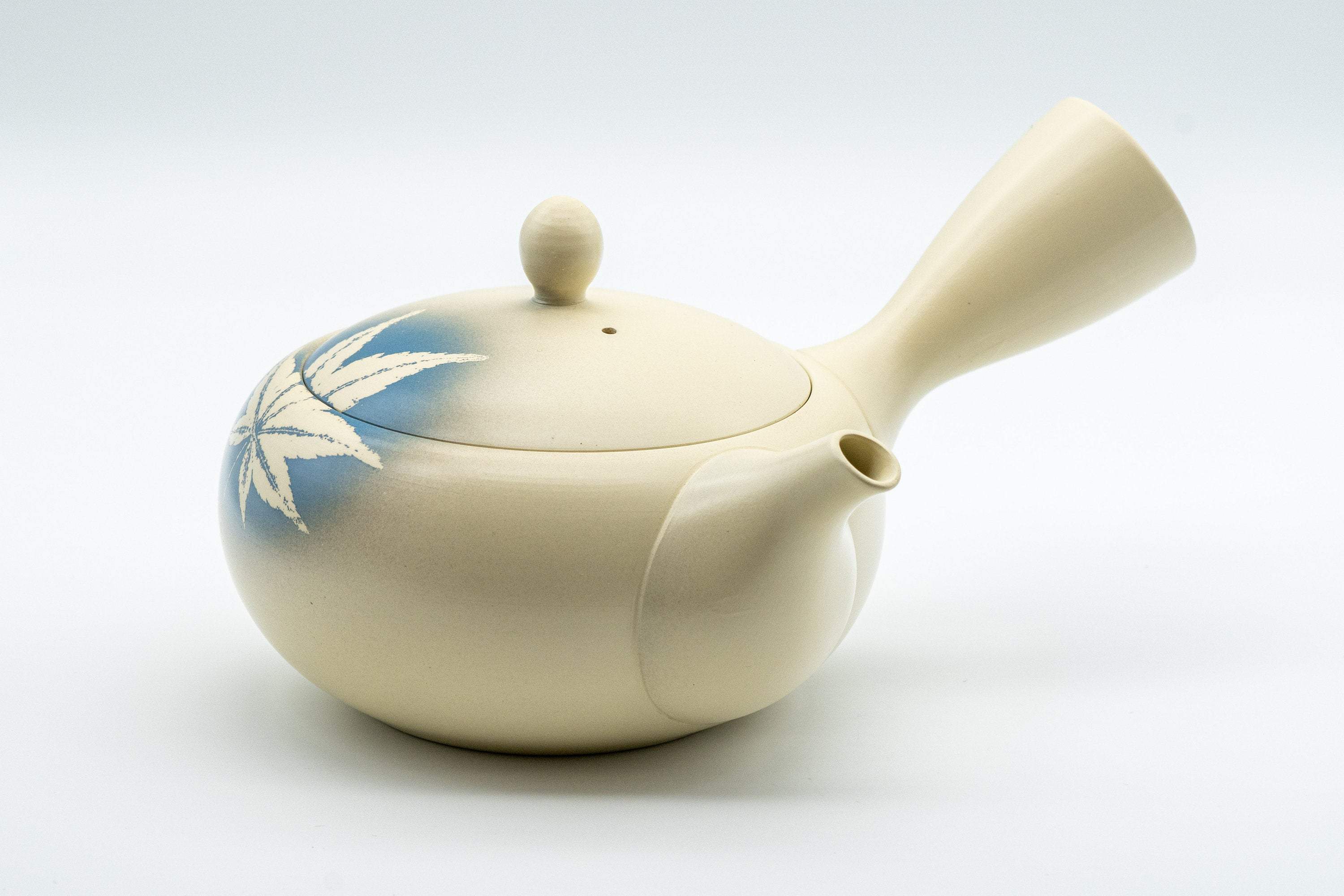 Japanese Kyusu - 高資窯 Ivory Momiji Takasuke Tokoname-yaki Debeso Teapot - 260ml
