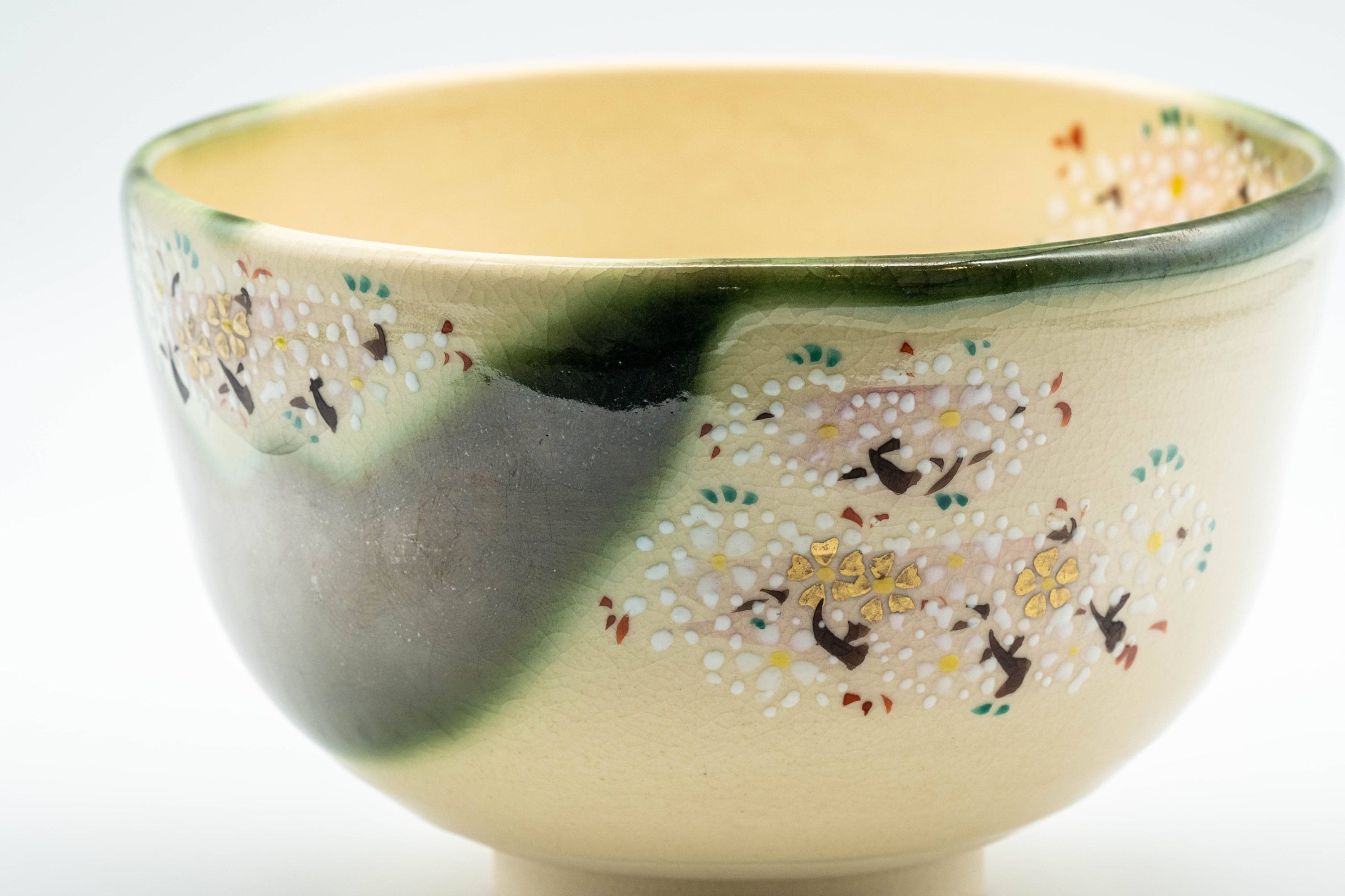 Japanese Matcha Bowl - 宝泉 Hosen Ninsei Cherry Blossom KIyomizu-yaki Chawan - 400ml