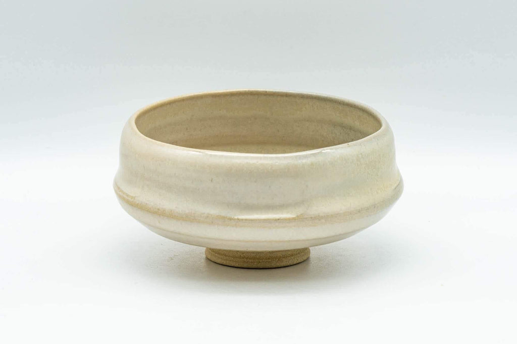 Japanese Teacup - 赤膚山 Akiyama Kiln White Glazed Wide Akahada-yaki Yunomi - 150ml