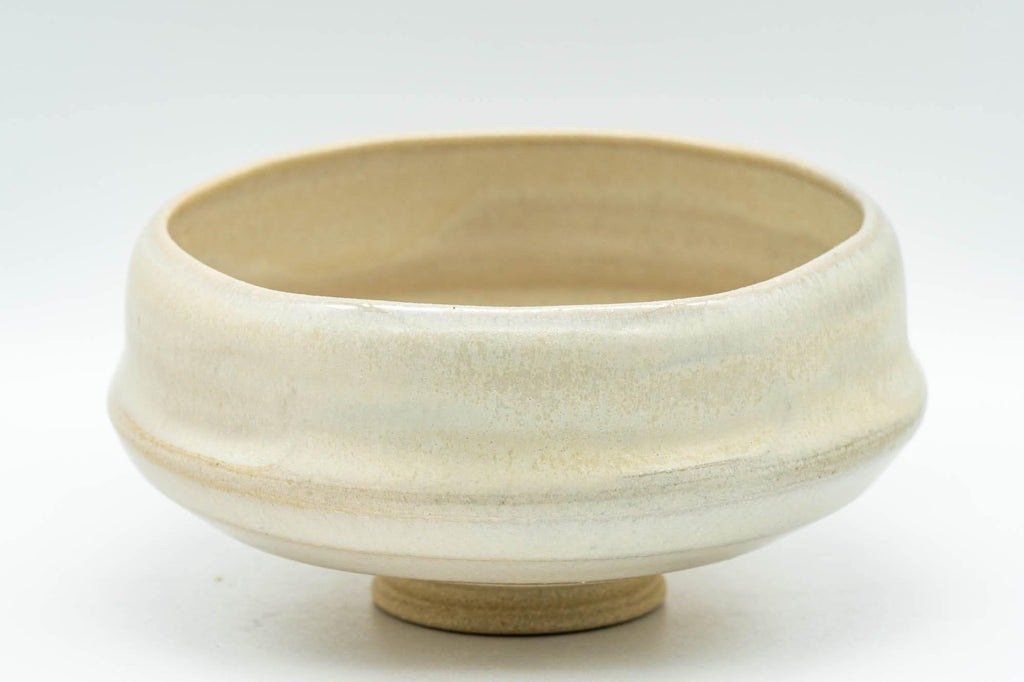 Japanese Teacup - 赤膚山 Akiyama Kiln White Glazed Wide Akahada-yaki Yunomi - 150ml