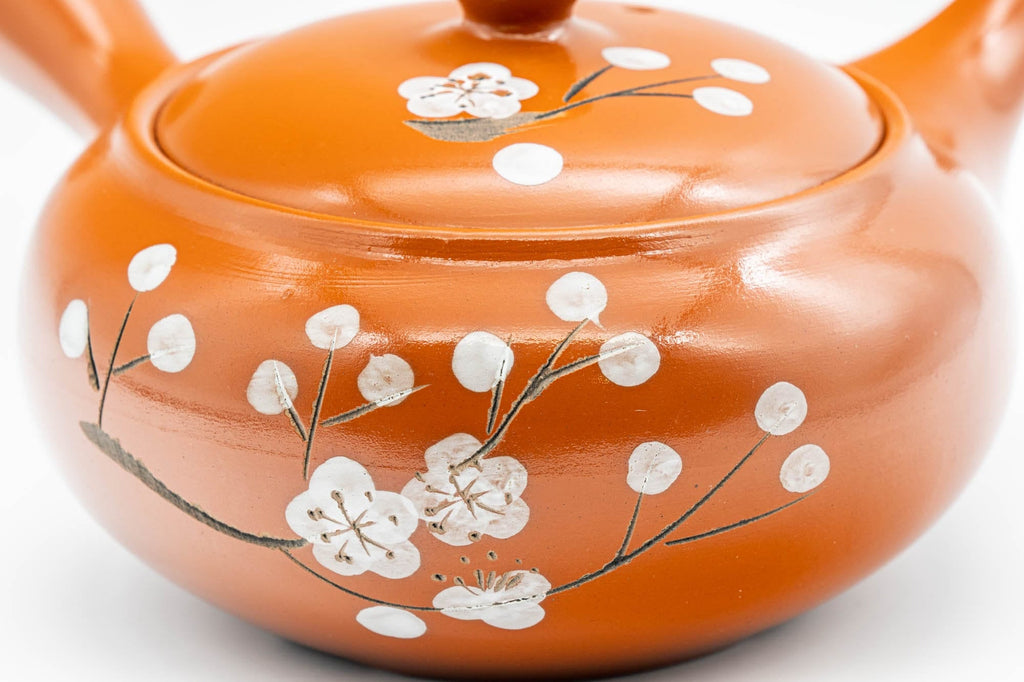 Japanese Kyusu - Engraved Plum Blossoms Tokoname-yaki Teapot - 350ml