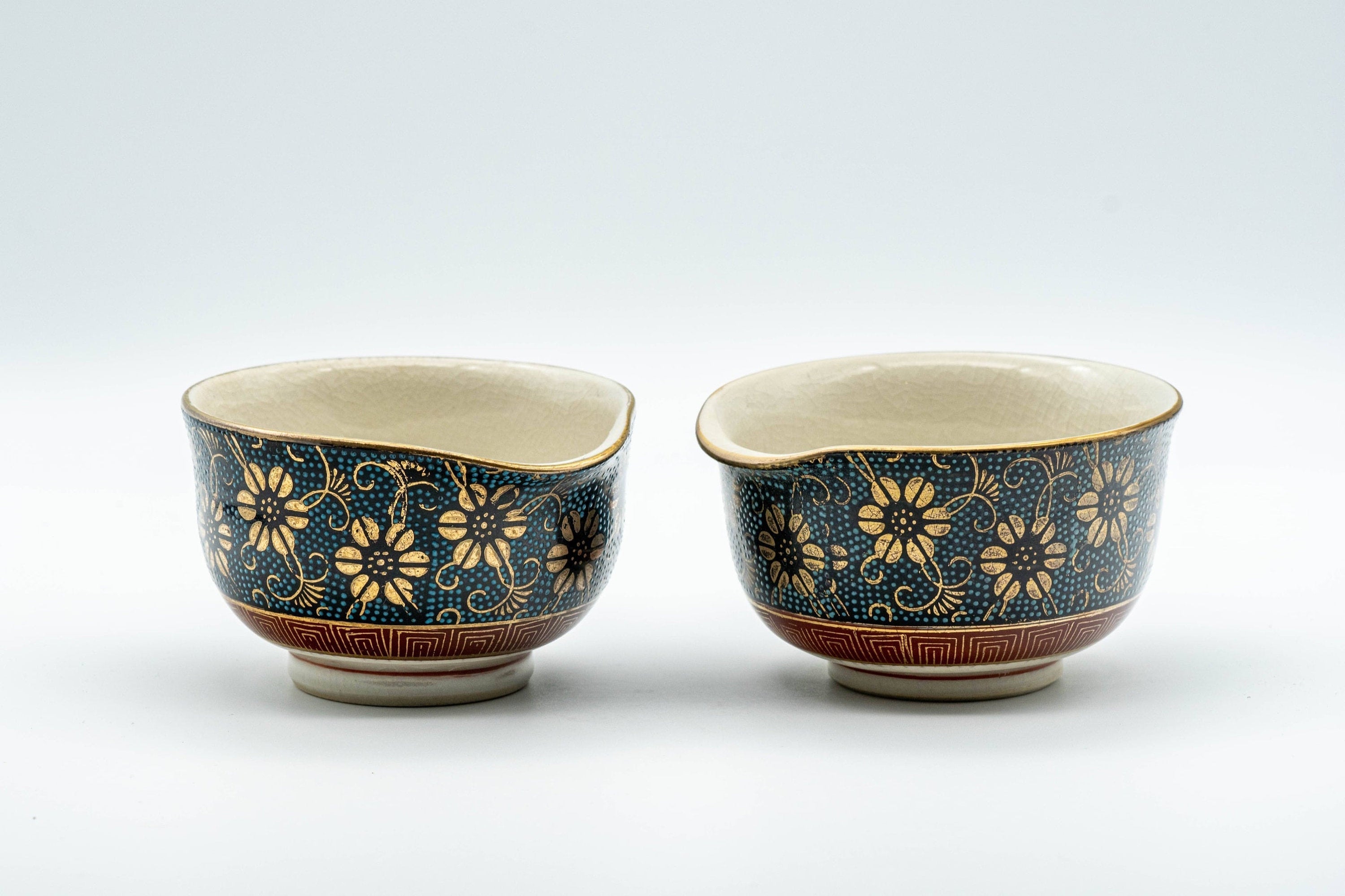 Japanese Katakuchi - 九谷焼 Floral Aochibu Kutani-yaki Porcelain Water Cooler - 100ml