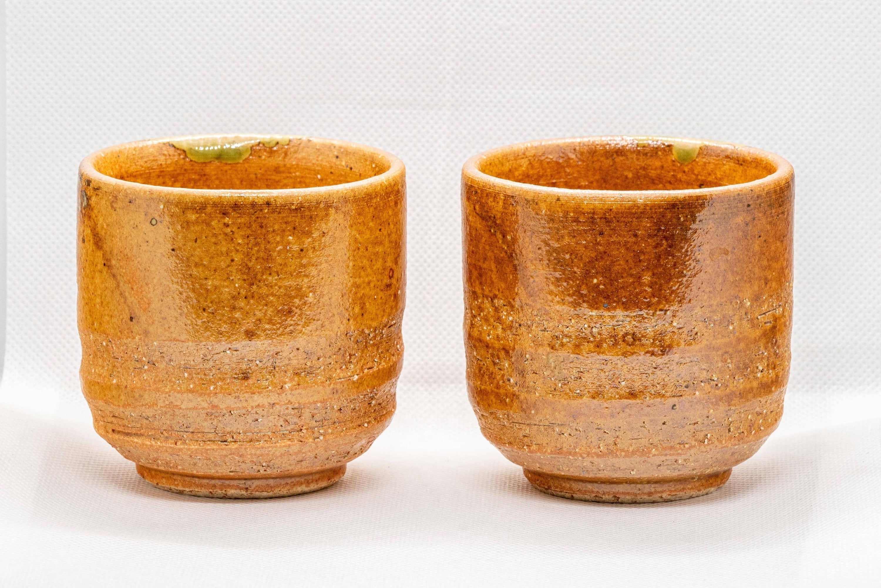 Japanese Teacups - Pair of Shigaraki-yaki Stoneware Yunomi - 180ml