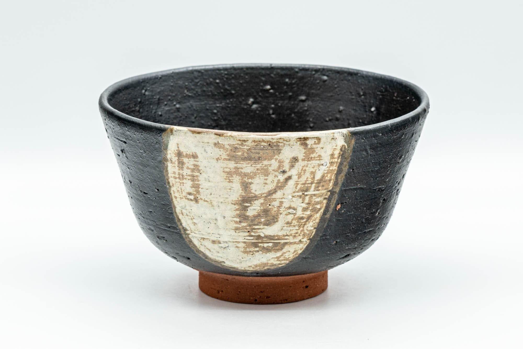 Japanese Matcha Bowl - Beige and Black Ido-gata Stoneware Chawan - 400ml