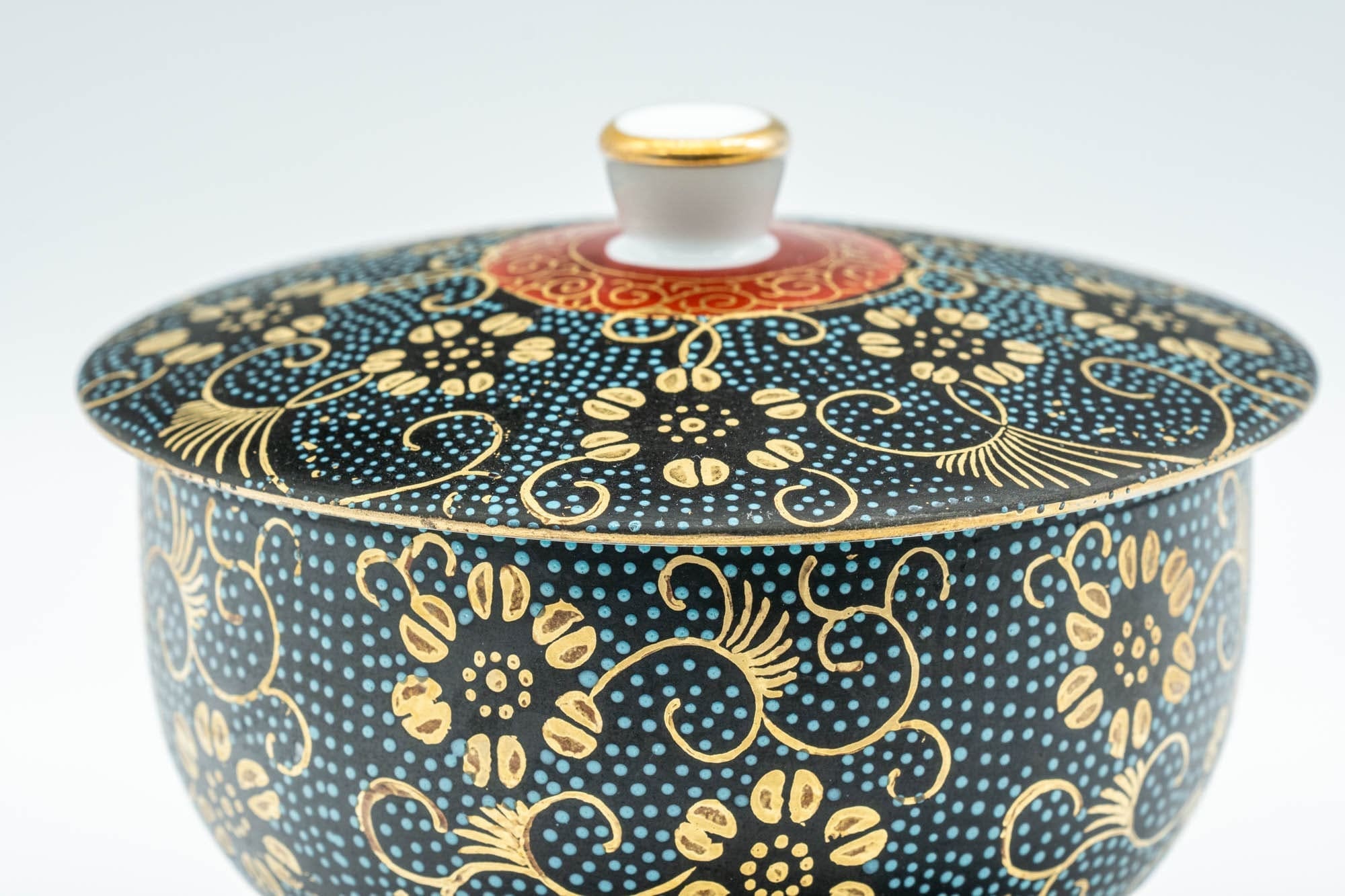 Japanese Teacup - 九谷焼 Floral Aochibu Kutani-yaki Porcelain Lidded Yunomi - 120ml