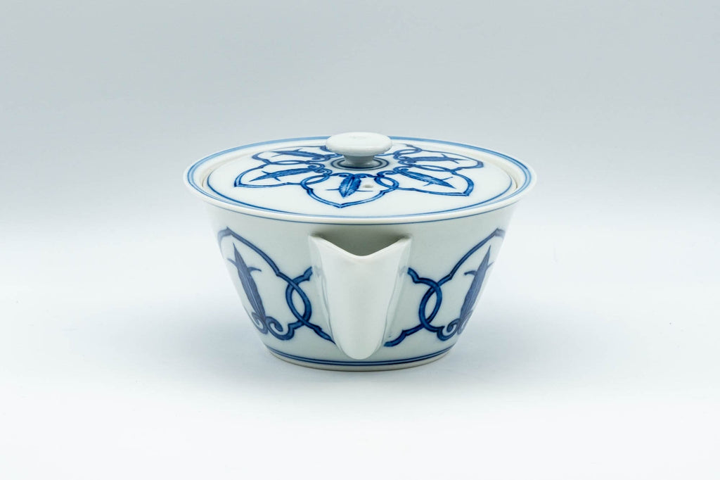 Japanese Tea Set - Arita-yaki Porcelain Debeso Houhin Teapot with 2 Asagao-gata Senchawan Teacups