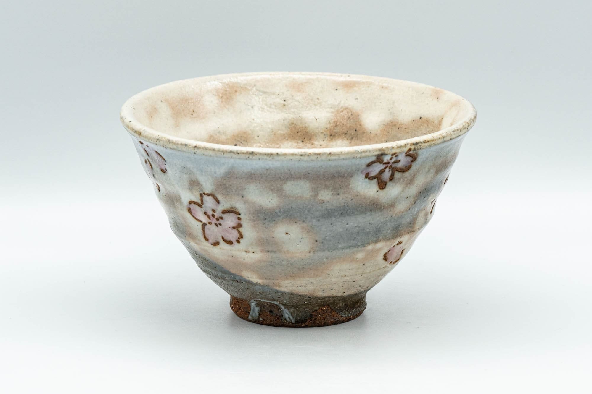 Japanese Matcha Bowl - Happy Rabbits Sakura Gohonte Chawan - 200ml