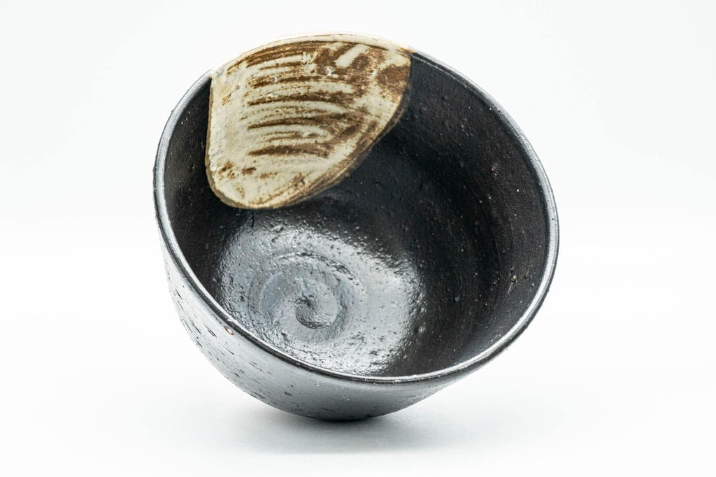 Japanese Matcha Bowl - Beige and Black Ido-gata Stoneware Chawan - 400ml