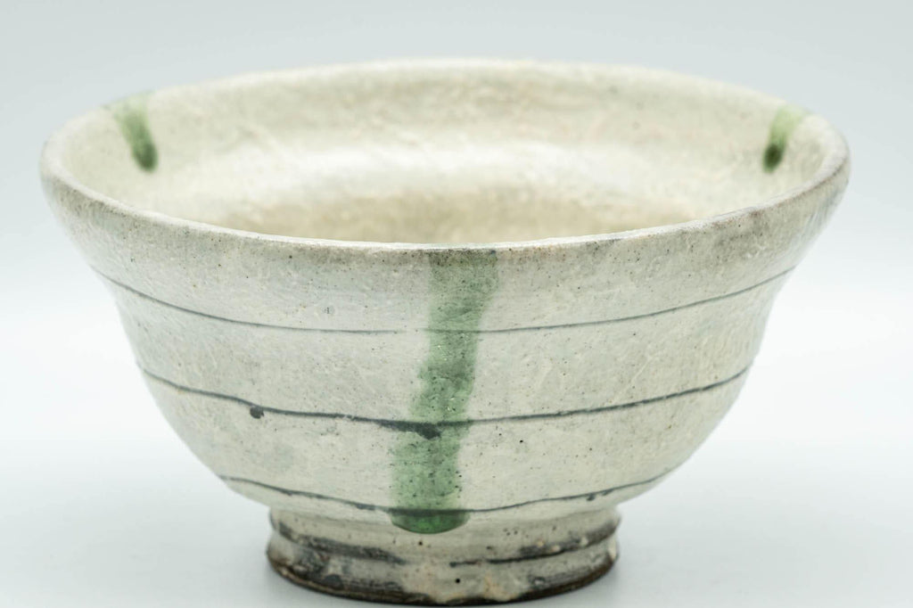 Japanese Matcha Bowl - White Textured Ido-gata Chawan - 200ml