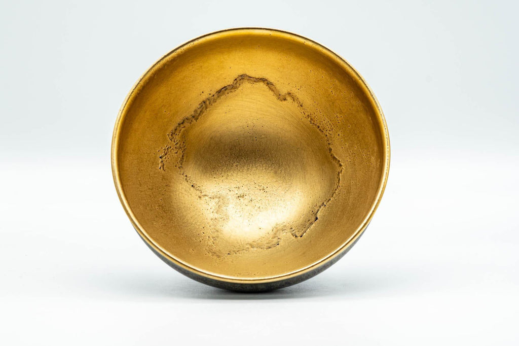 Japanese Matcha Bowl - 三代 北本博 Hiroshi Kitamoto III Tenmoku Glazed Gold Kyo-yaki Chawan - 300ml