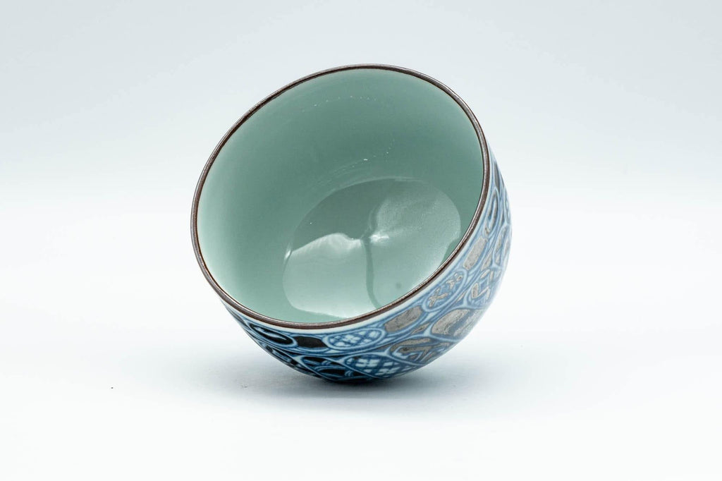 Japanese Teacup - Blue Oval Porcelain Lidded Yunomi - 150ml