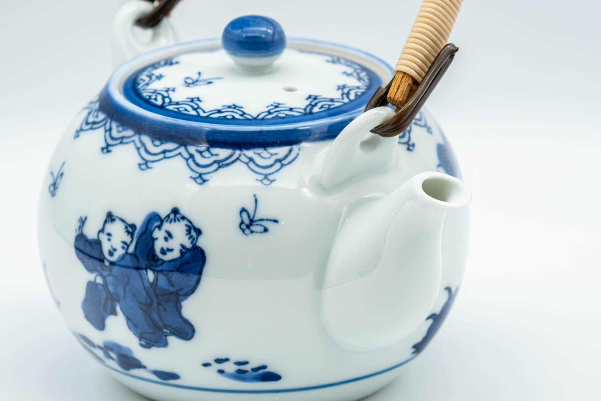 Japanese Dobin - White Porcelain Arita-yaki Debeso Teapot - 250ml