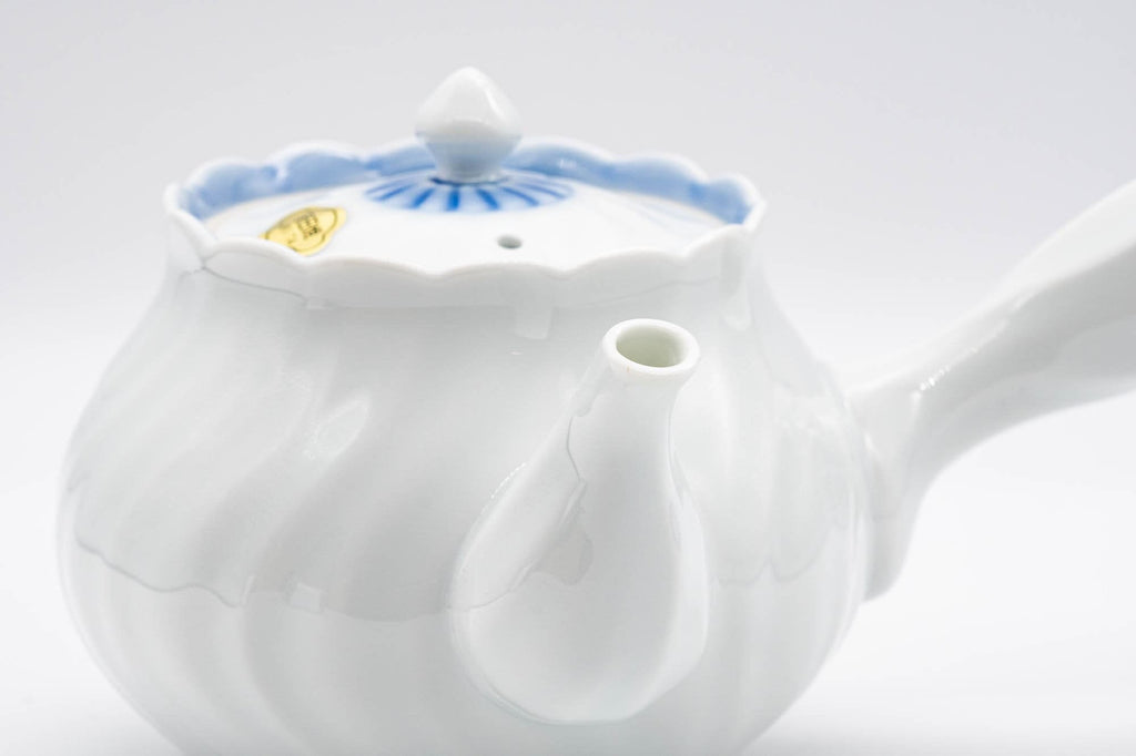 Japanese Kyusu - White Porcelain Arita-yaki Debeso Teapot - 300ml
