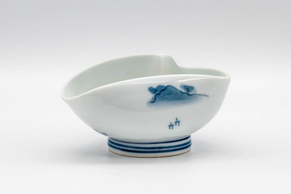 Japanese Katakuchi - Hataman Toen (畑萬陶苑) Porcelain Water Cooler - 40ml