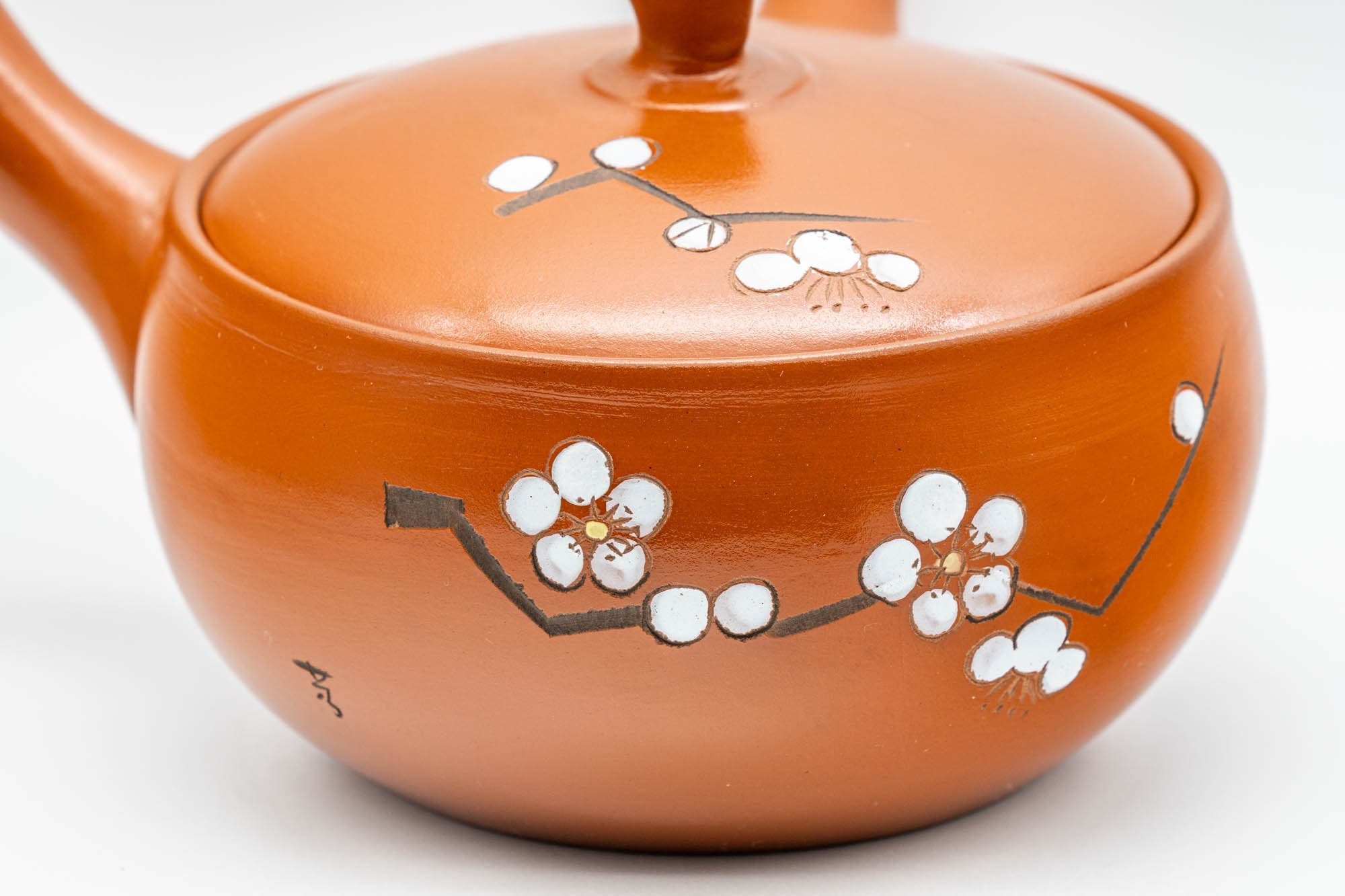 Japanese Kyusu - Plum Blossom Decorated Tokoname-yaki Teapot - 230ml