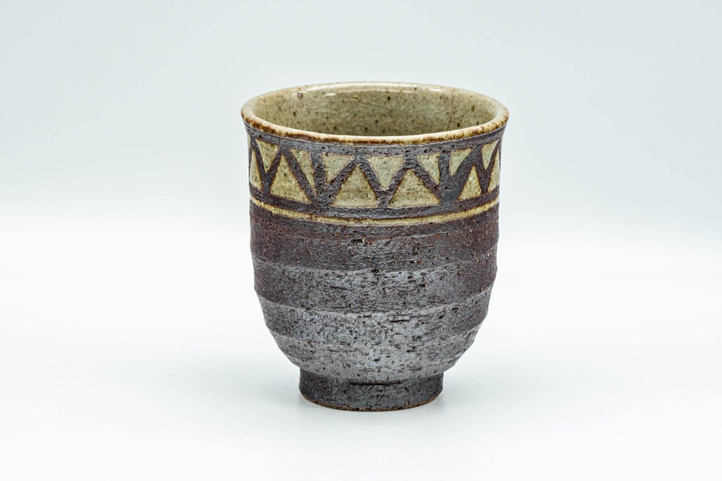 Japanese Teacup - Beige Stoneware Patterned Yunomi - 180ml