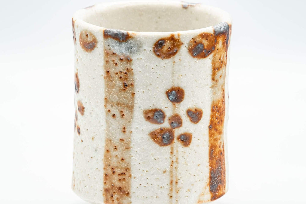 Japanese Teacup - Floral Shino Glazed Tsutsu-gata Yunomi - 160ml