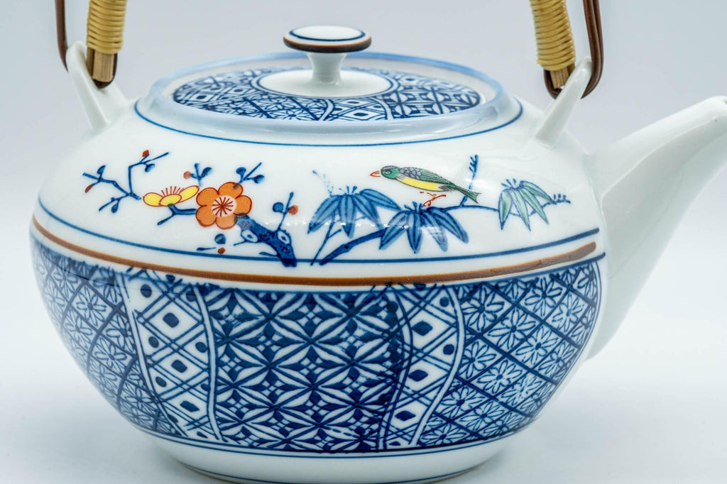 Japanese Dobin - Blue Floral Parrots White Debeso Teapot - 600ml