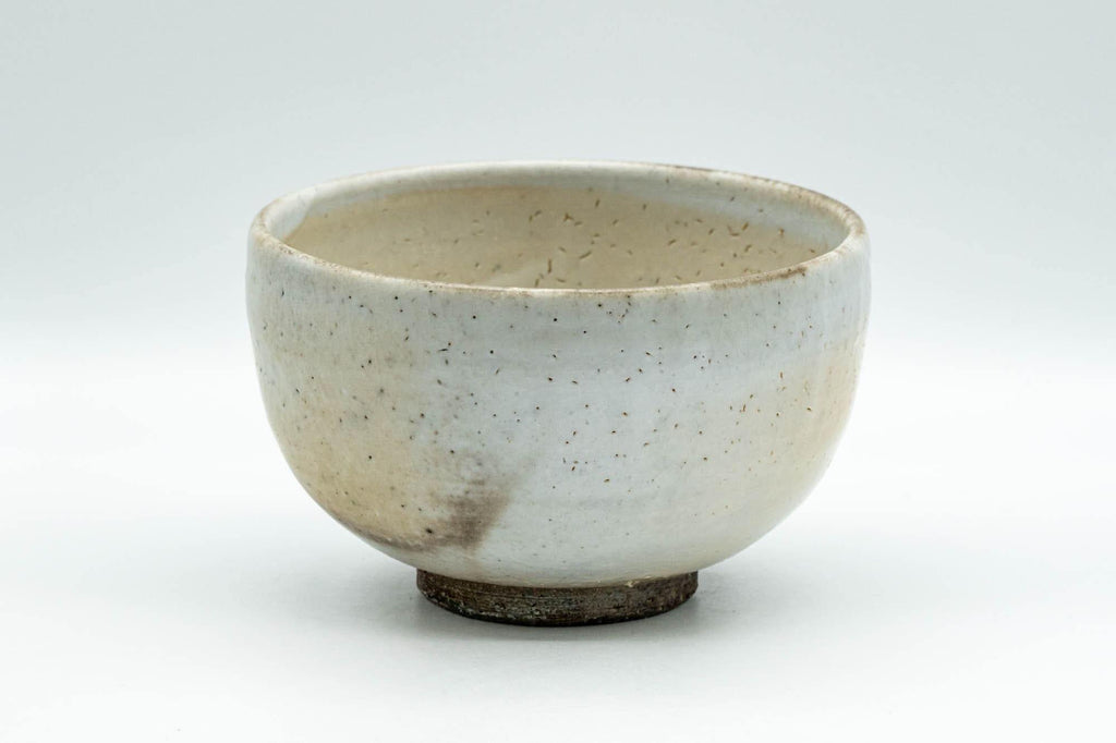 Japanese Matcha Bowl - White Textured Shino Drip-Glazed Wan-nari Chawan - 400ml