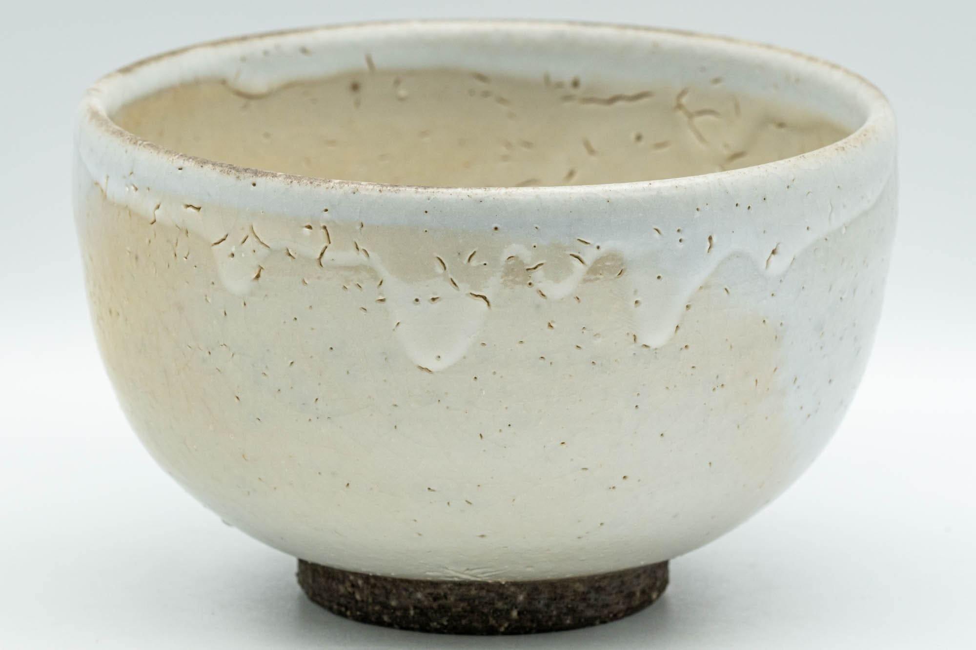 Japanese Matcha Bowl - White Textured Shino Drip-Glazed Wan-nari Chawan - 400ml