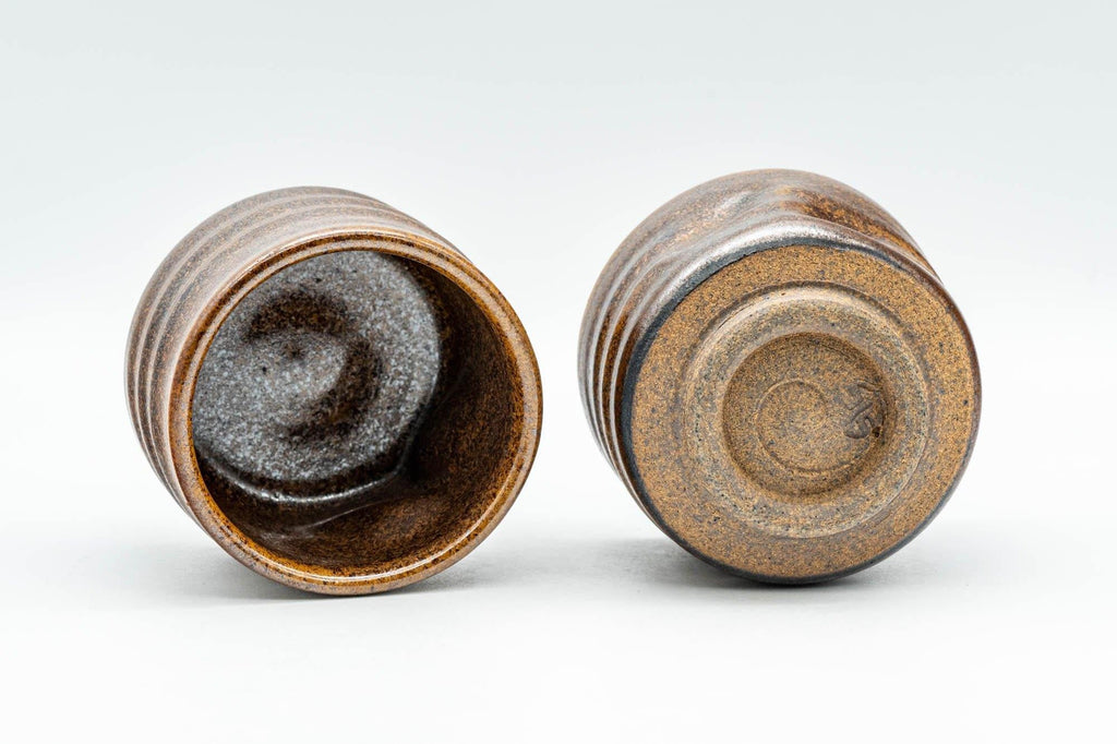 Japanese Teacups - Pair of Brown Thumb-Indented Yunomi - 70ml