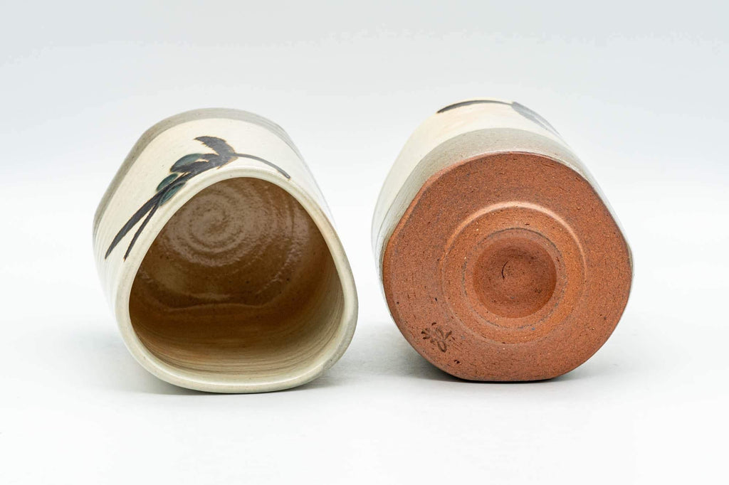 Japanese Teacups - Pair of Beige Sankaku-gata Triangular Yunomi - 200ml