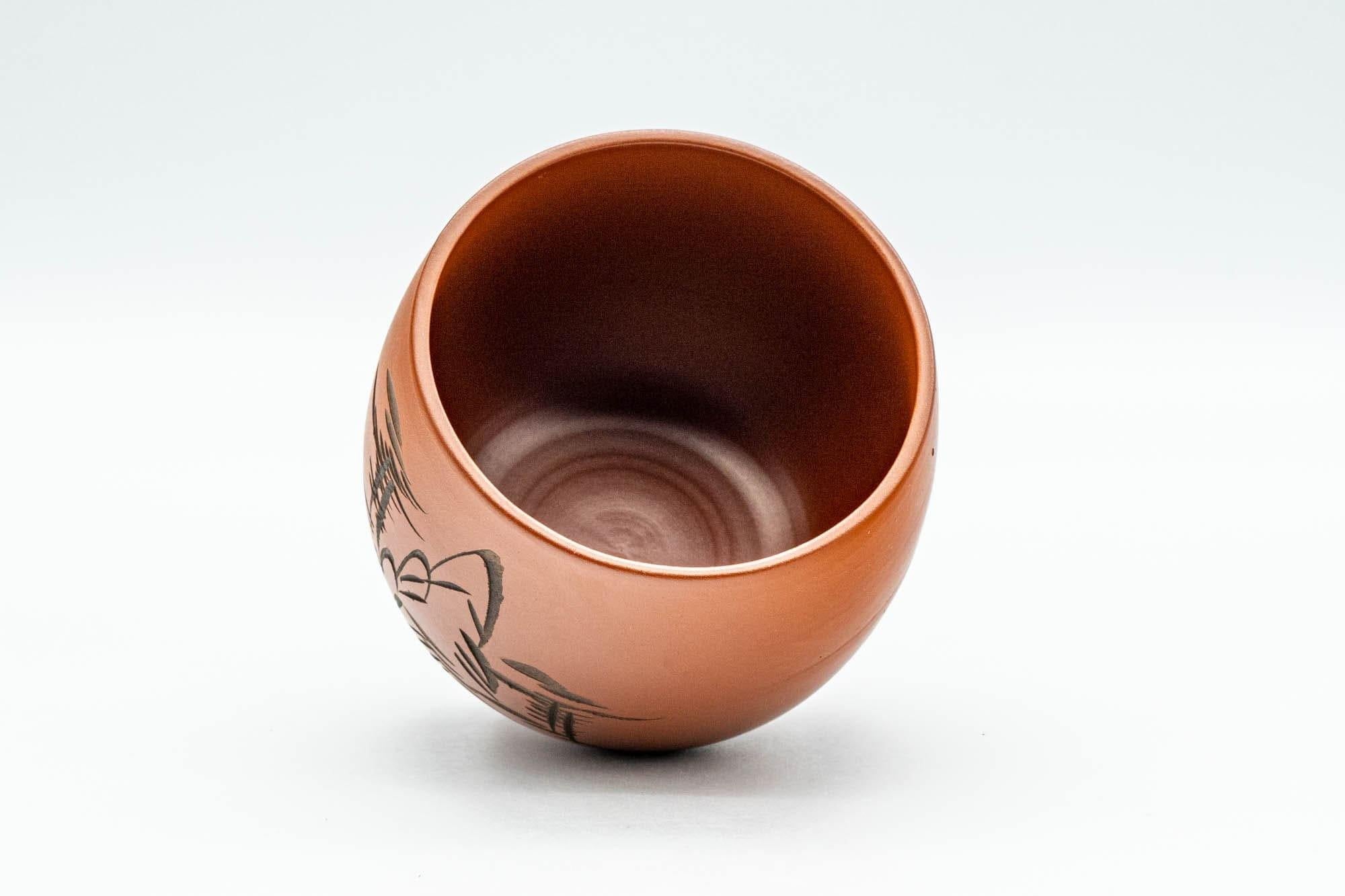 Japanese Teacup - Engraved Mountainous Tokoname-yaki Yunomi - 140ml
