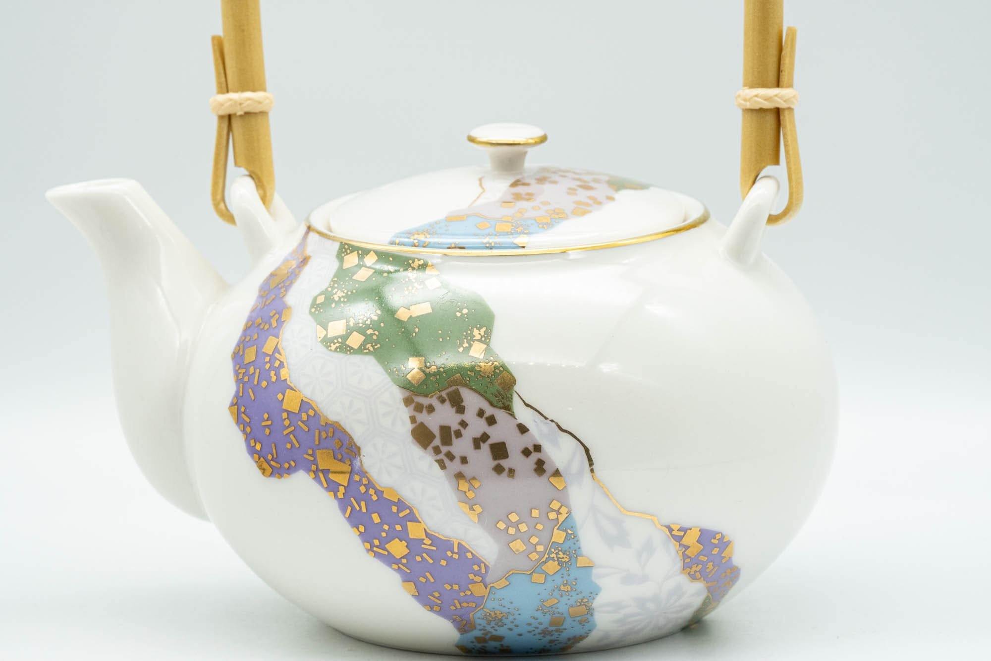 Japanese Dobin - Wavy Patterned Porcelain Arita-yaki Debeso Teapot - 500ml