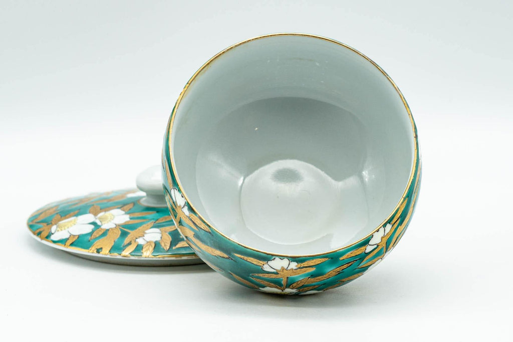 Japanese Teacup - Green White Floral Porcelain Arita-yaki Lidded Yunomi - 150ml
