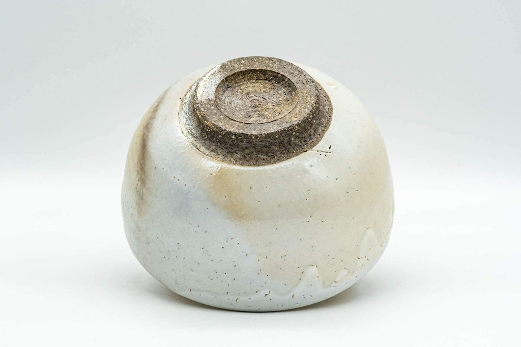Japanese Matcha Bowl - White Textured Shino Drip-Glazed Wan-nari Chawan - 400ml