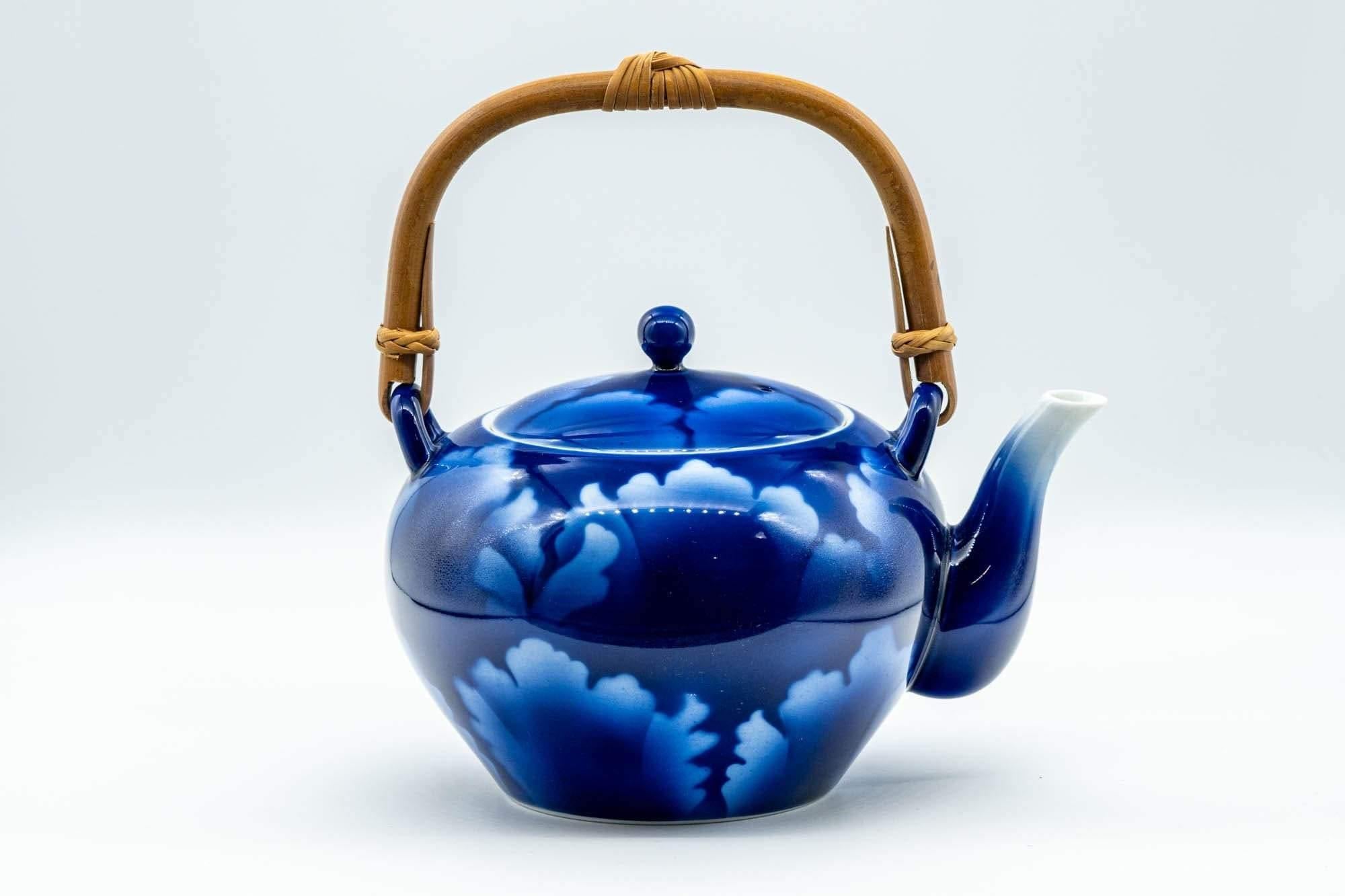 Japanese Tea Set - Blue Floral Debeso Dobin Teapot with 3 Lidded Yunomi Teacups