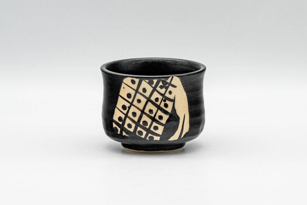 Japanese Teacup - Matte Black Glazed Geometric Motif Yunomi - 70ml
