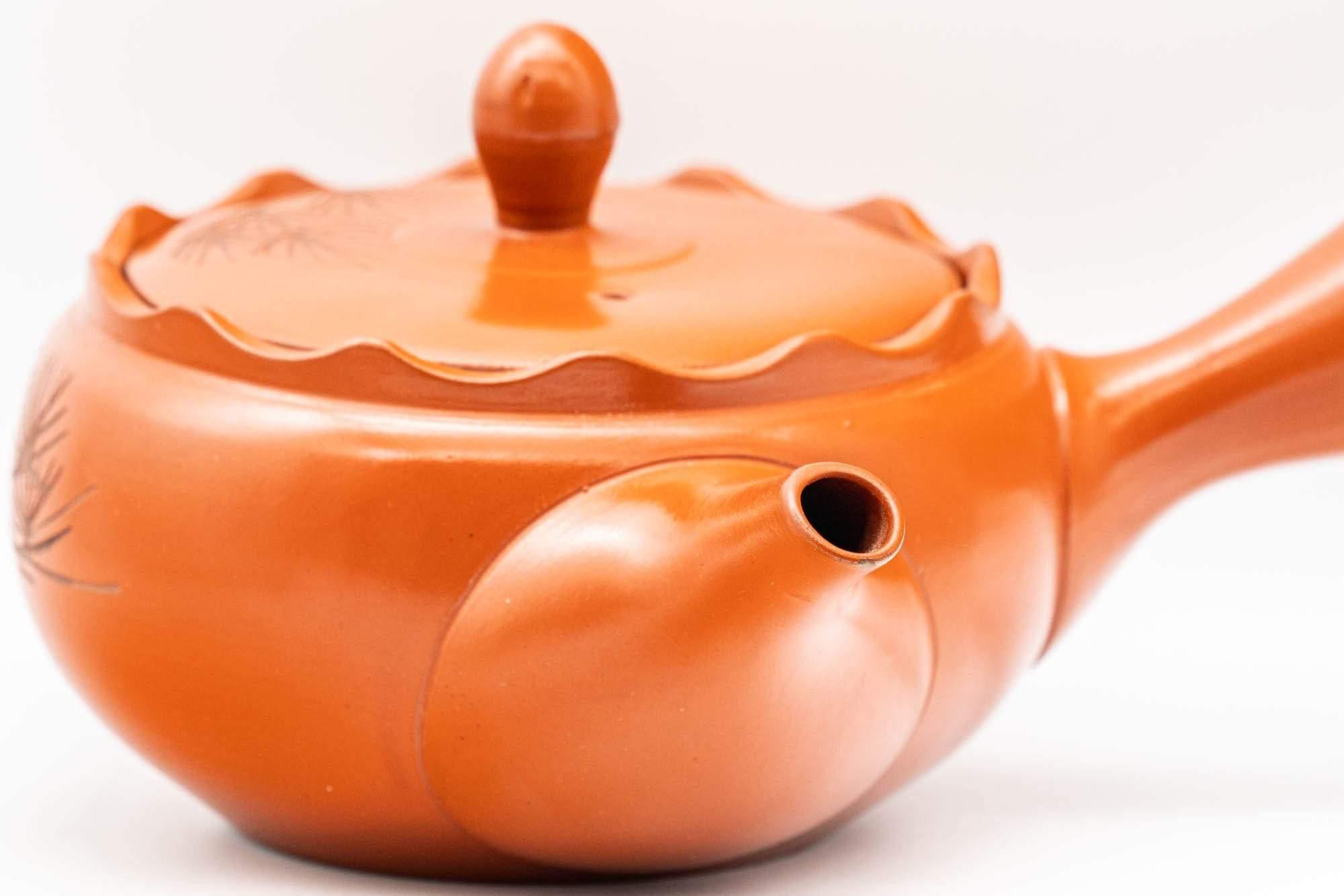 Japanese Kyusu - Crowned and Engraved Tokoname-yaki Teapot - 275ml