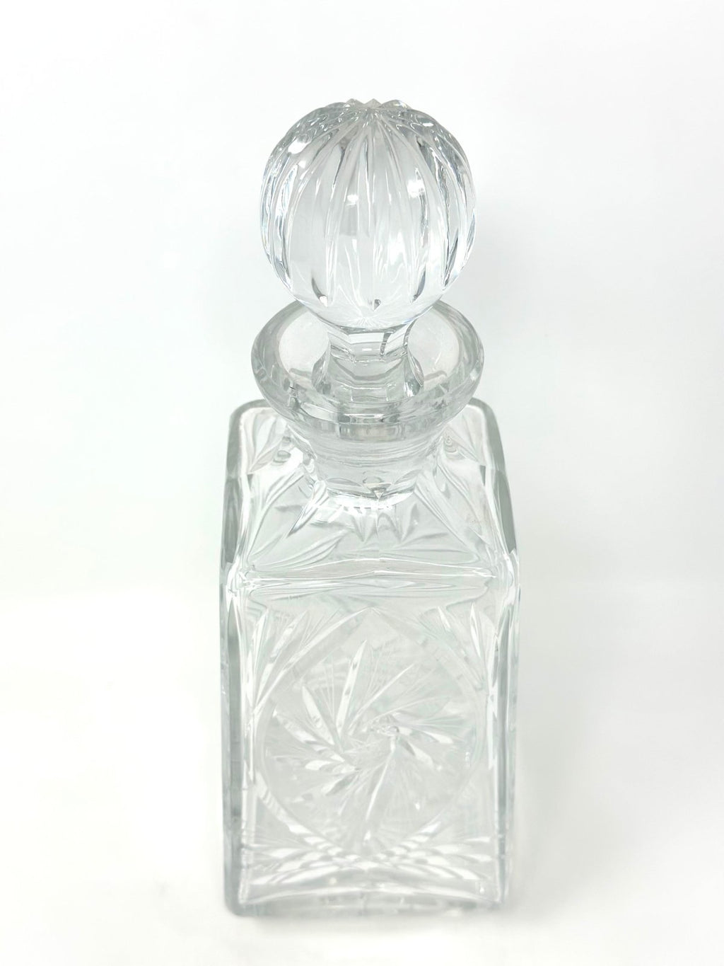 American Cut Spirit Eleanor Decanter & Stopper