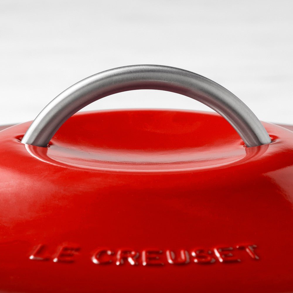 Le Creuset Cast Iron Modern Heritage 4.6L Round Dutch Oven
