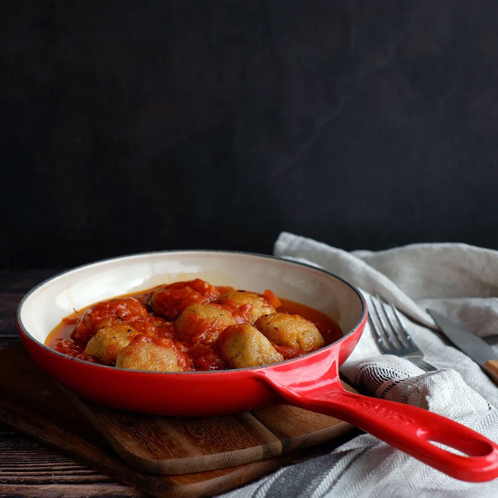 Le Creuset Signature Cast Iron 2-in-1 Multifunction Saucepan + Skillet