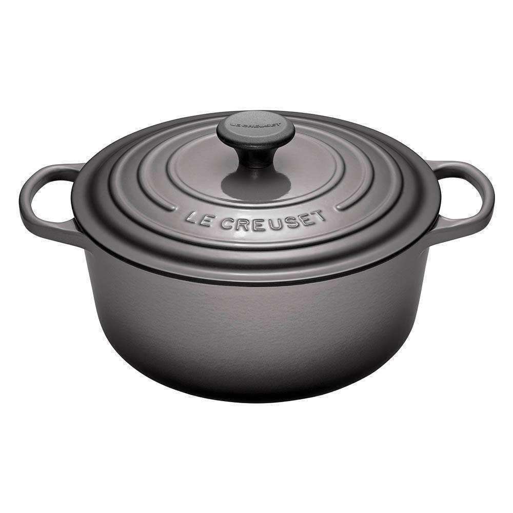 Le Creuset Signature Cast Iron 3.5 Qt (3.3L) Round French Oven