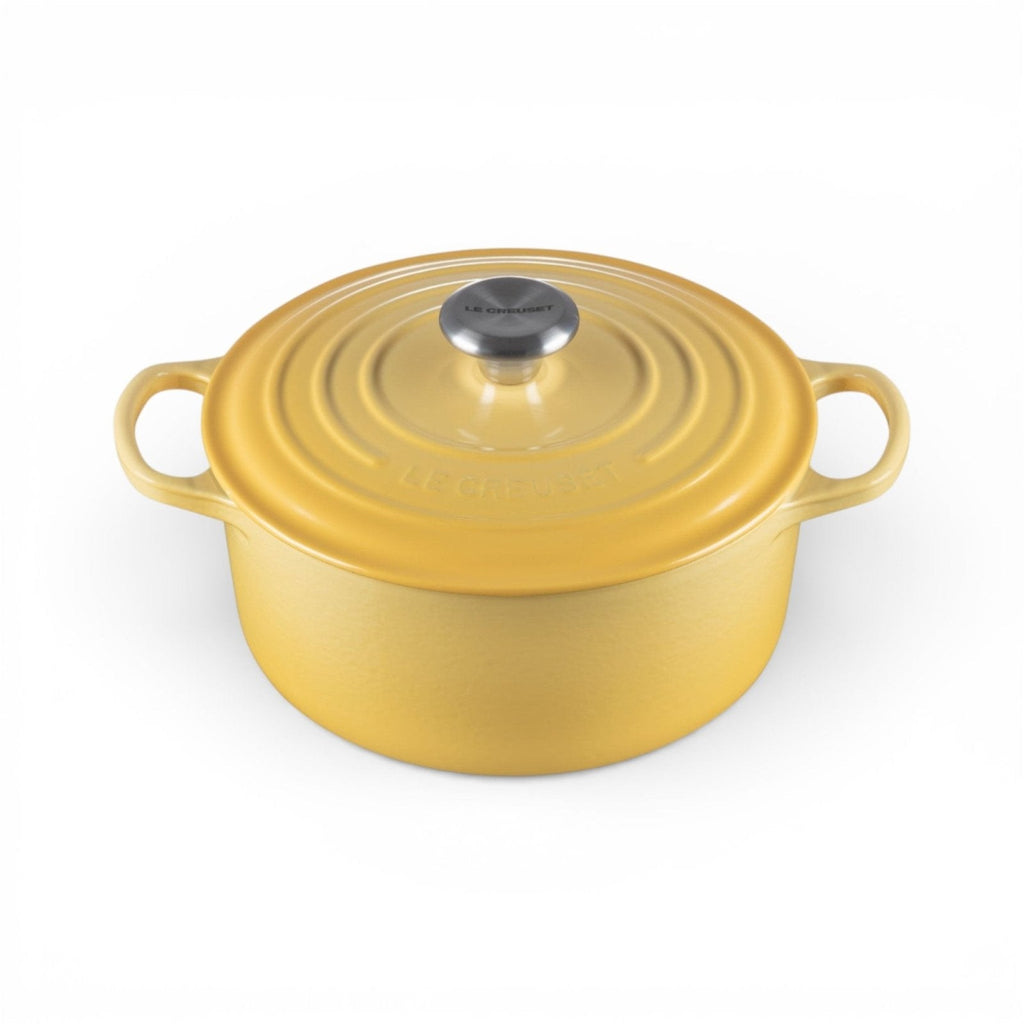 Le Creuset Signature Cast Iron 5.5 QT (5.3L) Round French Oven