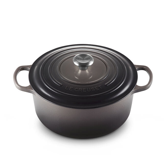 Le Creuset Signature Cast Iron 7 QT (6.7L) Round French Oven