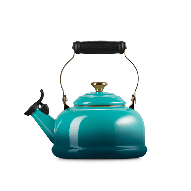 Le Creuset Whistling Kettle - Classic
